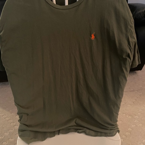 Polo - Picture 1 of 2